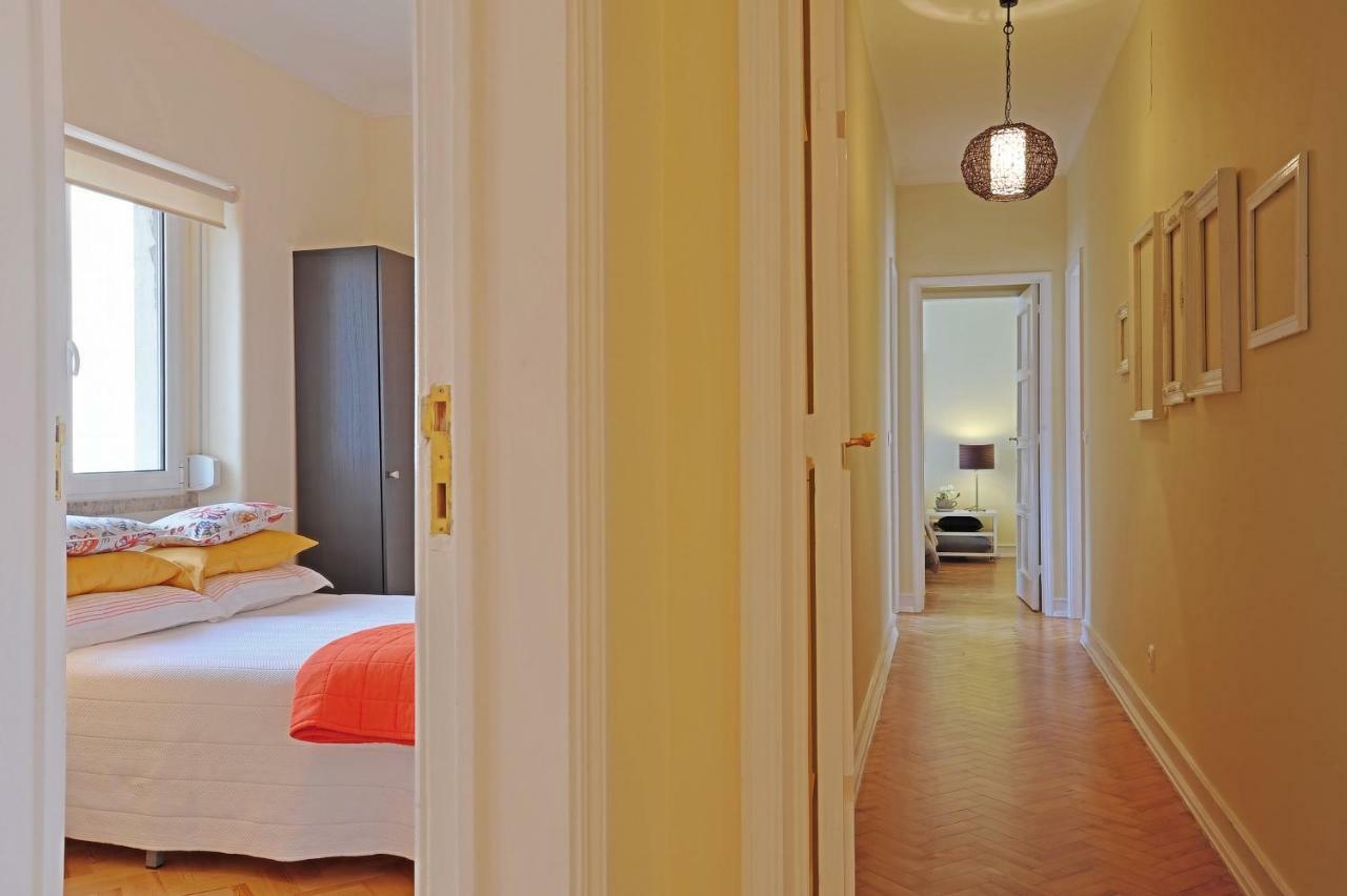 Almirante 77 Apartment Lisbon Luaran gambar